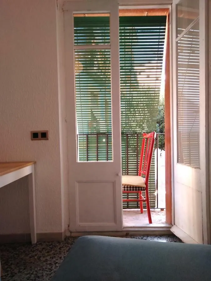 Estudio Acogedor Tarragona 0*,